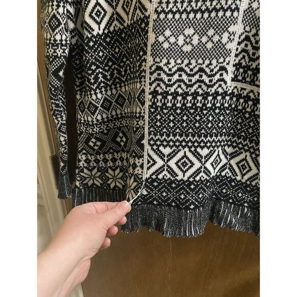 WOOLRICH Women's Black White Snowflake Geometric Knit High Neck Sweater XL Read - Picture 2 of 10